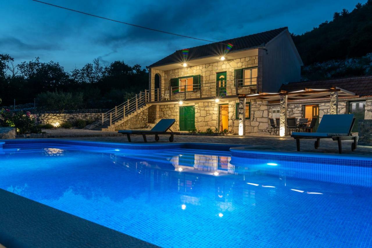 Villa Zuza Bristivica 외부 사진